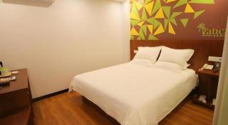 Vatica Shanghai International Tourism Resort Luoshan Road Subway Station Hotel - 3