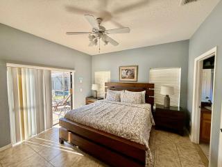 Grand Luxury Grove 4BR Home Near Disney - 2