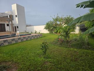 KËR YAYE FATOU - Toubab Dialaw - 9