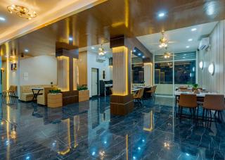 Hotel Majestic Royal Akkalkot - 1