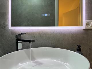 LoHa Luxury Apartment - 2