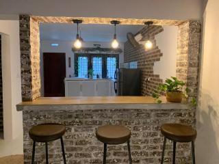 Secret Garden Entire Apartment Nugegoda Colombo - 1