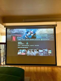 Duplex Old quarter-mordern- washer - projector - 9