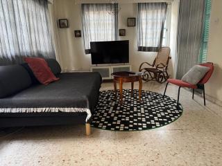 Central Nicosia 2BR Flat inside Venetian Bastion Walls - 7