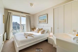 Lighthouse View - Pier facing apartment with garage - 7