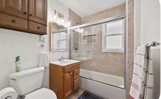 World Cup Stay, Stay Near NYC, EWR and MetLife Stadium, 2 FREE Parking Space - 5
