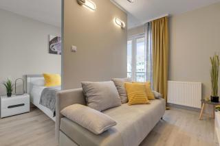 Mostek 246 - Grey & Flowers by Grand Apartments - 2