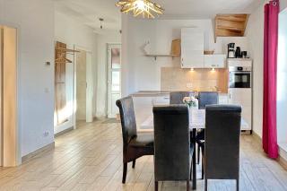 Luftschloss Baum 6 - 7