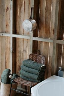 Pine Cottage - 2