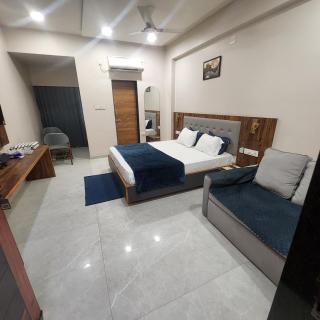 Hotel Anmol&Rooms - 9