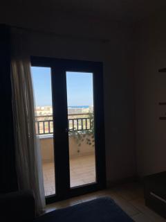 Aldau Heights Luxe One Bedroom - 3