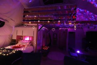 Bulle Insolite avec Spa Privatif - 4