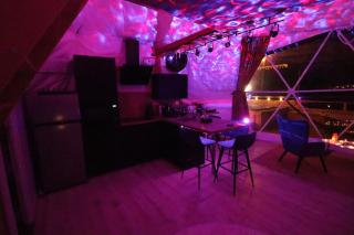 Bulle Insolite avec Spa Privatif - 5