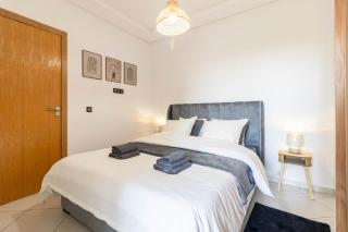 Blue Waves 2 Bedrooms with Pool - 9