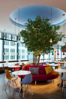 citizenM Austin Downtown - 1
