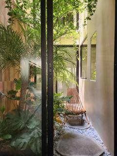 REFUEL NEST Boutique Hotel - 9