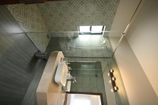 Modern Luxury Home - 8