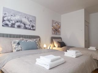 Zara Central Apartment Zadar - Old town, self check in - 0