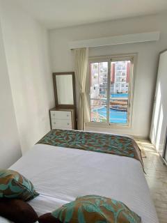 Hurghada Apartment - Pool, Balcony & Near El Gouna - 4