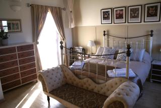 Olive Tree House - 9