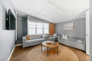 Seednest Spacious Family Home BBQ &Large Dining - 6