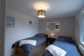 The Cottage 2 Bedrooms - 2