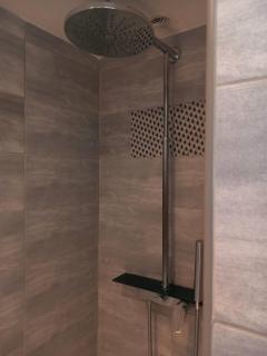 Appartement en rez-de-jardin avec terrasse - 8