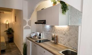 Michele Marie apts - 6