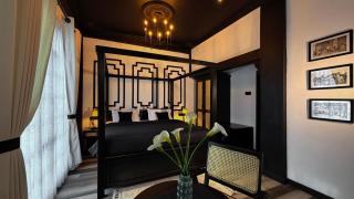 Little England Bungalow - 6