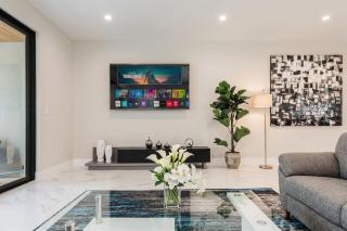 Luxury Las Olas 6200sqft - sleeps 28 & with 2 pools - 4