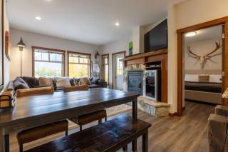 Snow Creek Lodge by Fernie Central Reservations - 2