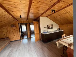 Тростян та річка - 3