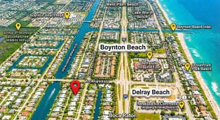 5-Bed Home with Pool & Mini Golf & Heated Jacuzzi in Boynton Beach - 8