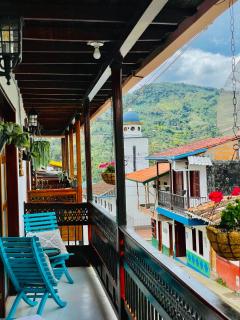 HOTEL PLENITUD JARDÍN Café, Tours y Más - 8