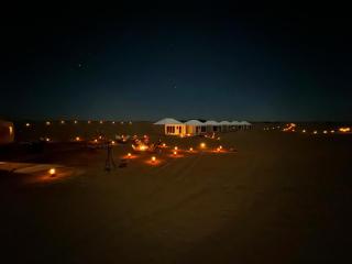 Dar Azawad Royal Desert Camp - Erg Chigaga Luxury Glamping - 6