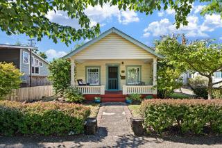 Elizabeth Page House - Charming & Modern Bungalow home - 7