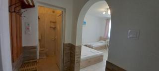 Дом ПОПОВИ-10 метра от морето гр Поморие - 2