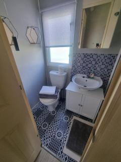 3 bed 2 bath Static on parkdean morecambe - 2