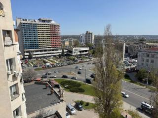 Stefan cel Mare Panoramic City View 1BR Chisinau Center - 8
