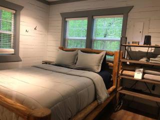 Rivers Bend - RRG - Hot Tub - Private - 1