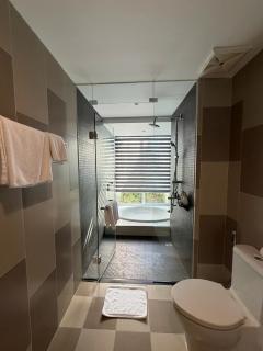 Luxury Villa Da Nang Beach by Chou - 2