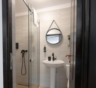 3 Baneasa Airport - 1