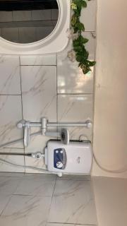 Stone & Wood Cozy Apartment Gacuriro - 2