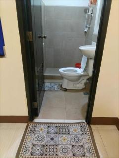 Condominium near airport - 7