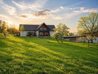 KOASA HOF Bed and Breakfast - 6