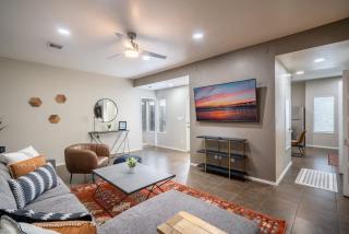 Chic 4BR Near Fort Bliss - 0