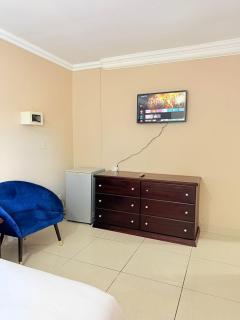 The Stillhouse Guest House - 3