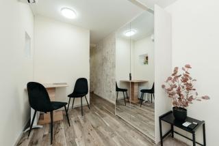 Studio Room Central - 8