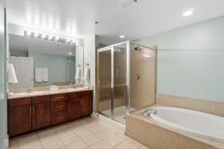 3BR plus Bunks! Resort! Free Beach Chair Service! by Dolce Vita Getaways - 3