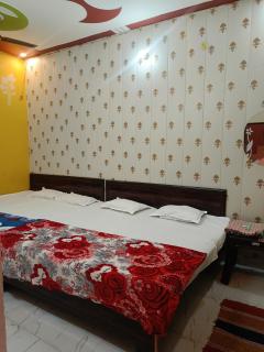 Maa Janki Paying Guest House 200m from Ram Mandir Ayodhya Budget & Family Stay - 7